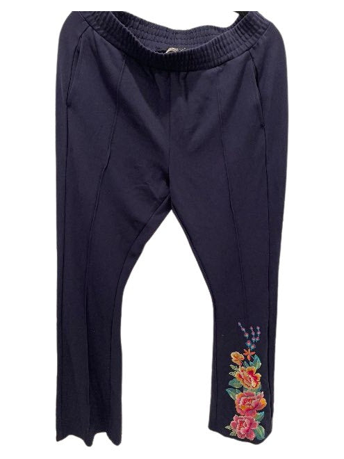 Bee Active Jetsetter Pant - Darnahta Scarf Print