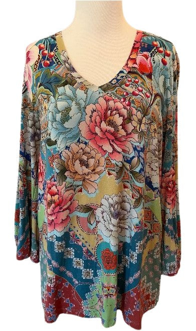 Prisma V-Neck Kimono Sleeve Tunic - Prisma