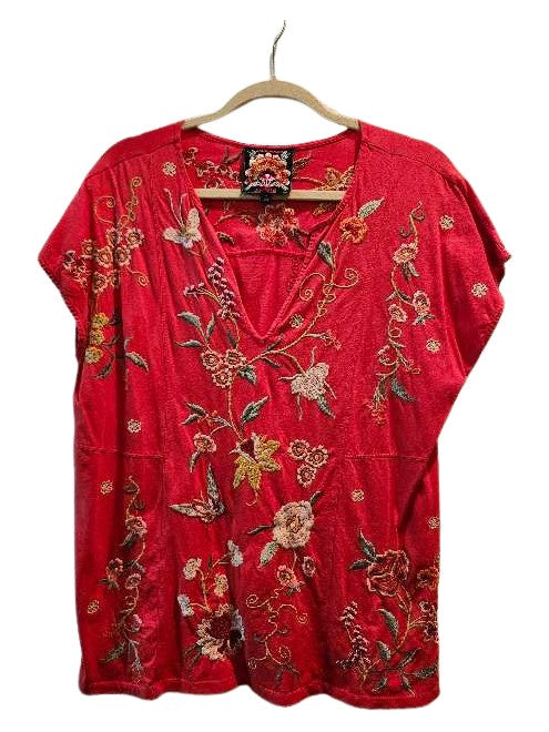 Suki Easy Paneled Tee - Mars Red