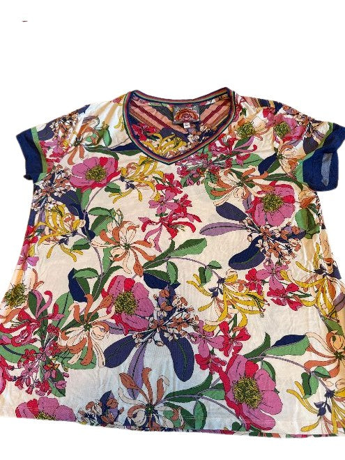 The Janie Favorite Short Sleeve V-Neck Tee - Aldrich Scarf Print